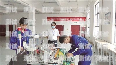 延長縣高級中學電話機器人，提升溝通效率的創新工具延長縣高級中學初中部